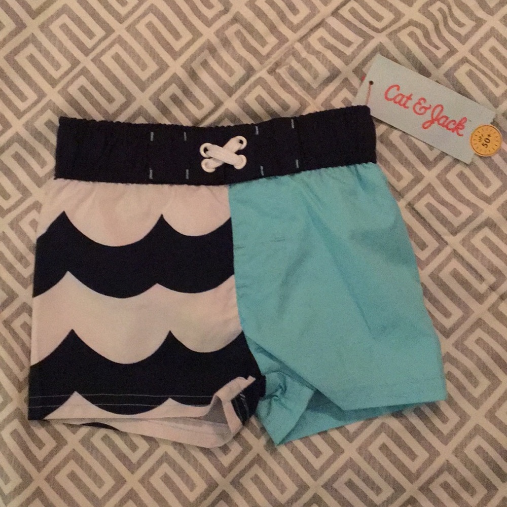 Cat & Jack swim shorts 9months NWT